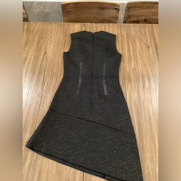 Carven black asymmetrical jaquered black sleeveless Shift Cocktail mini Dress 34 - Picture 12 of 16